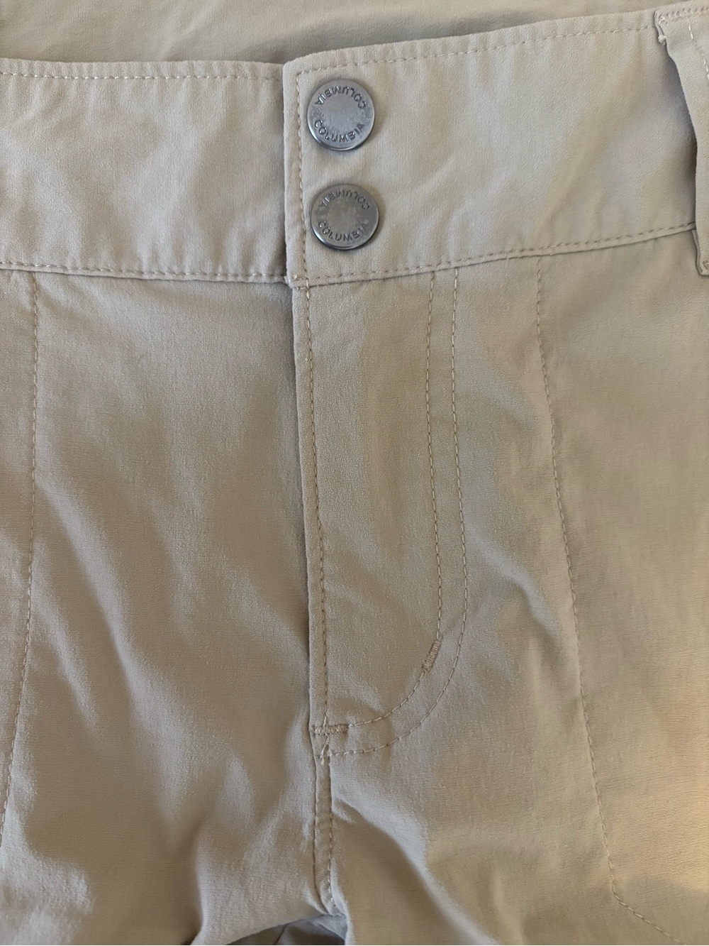 Women’s Columbia Active Fit Omni-Shield Convertible Tan Pant - Picture 11 of 12